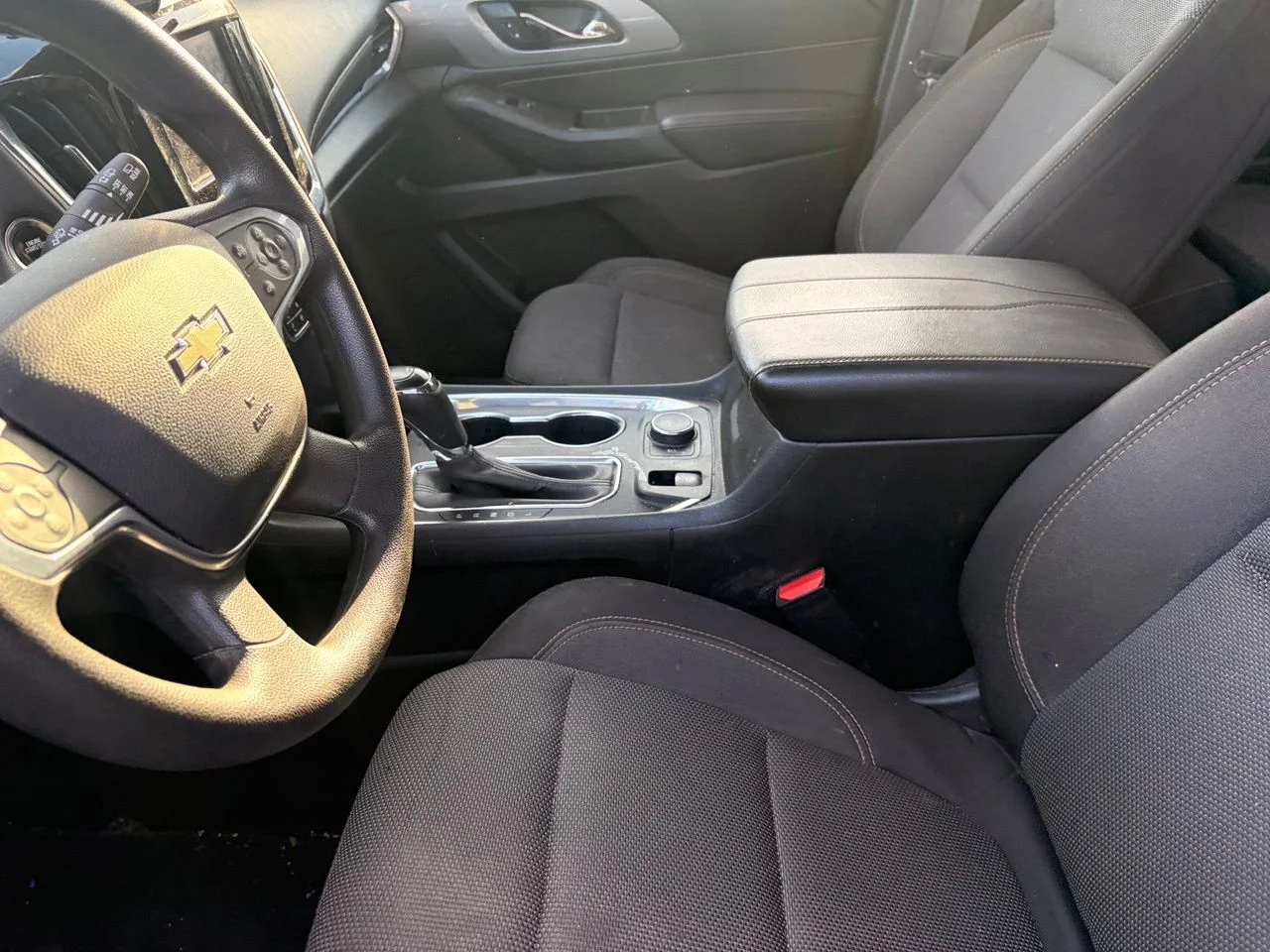 Used 2020 Summit White Chevrolet LS image 6