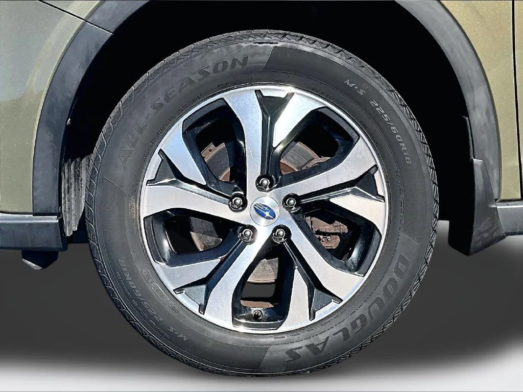 Used 2020 Brown Subaru Limited image 8