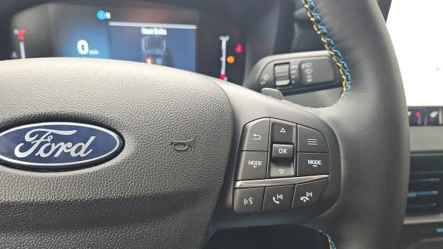 New 2026 Carbonized Gray Metallic Ford Lobo High AWD image 29