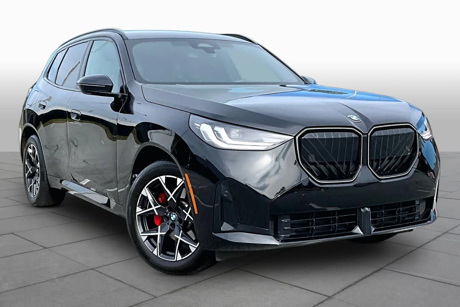 Used 2026 Black Sapphire Metallic BMW 30 xDrive image 3