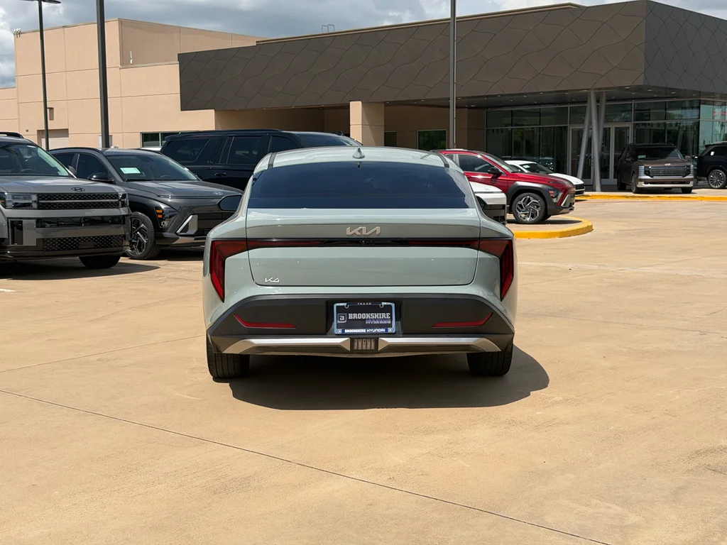 Used 2025 Morning Haze Kia EX image 5