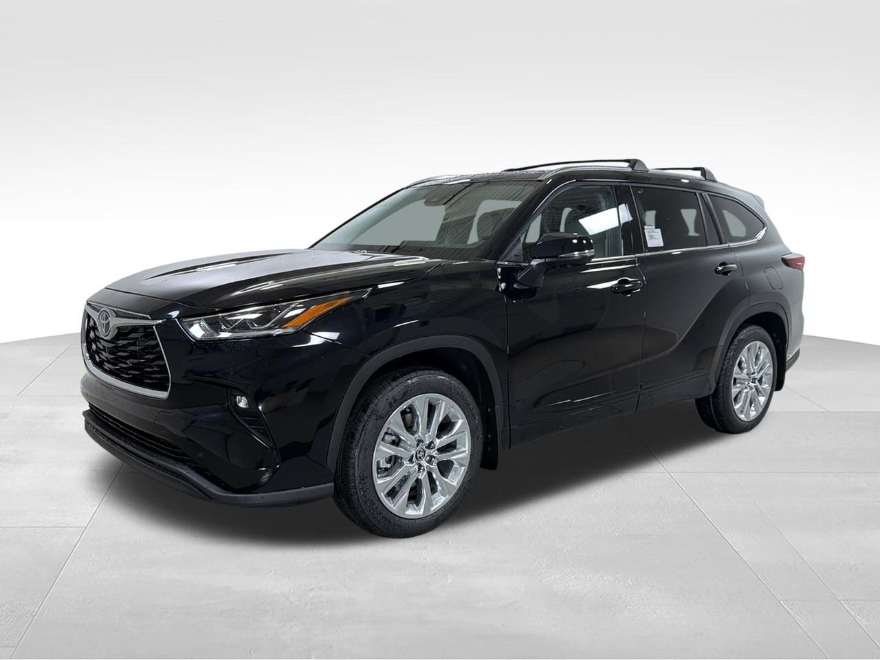 2026 Toyota Highlander Limited AWD's photo