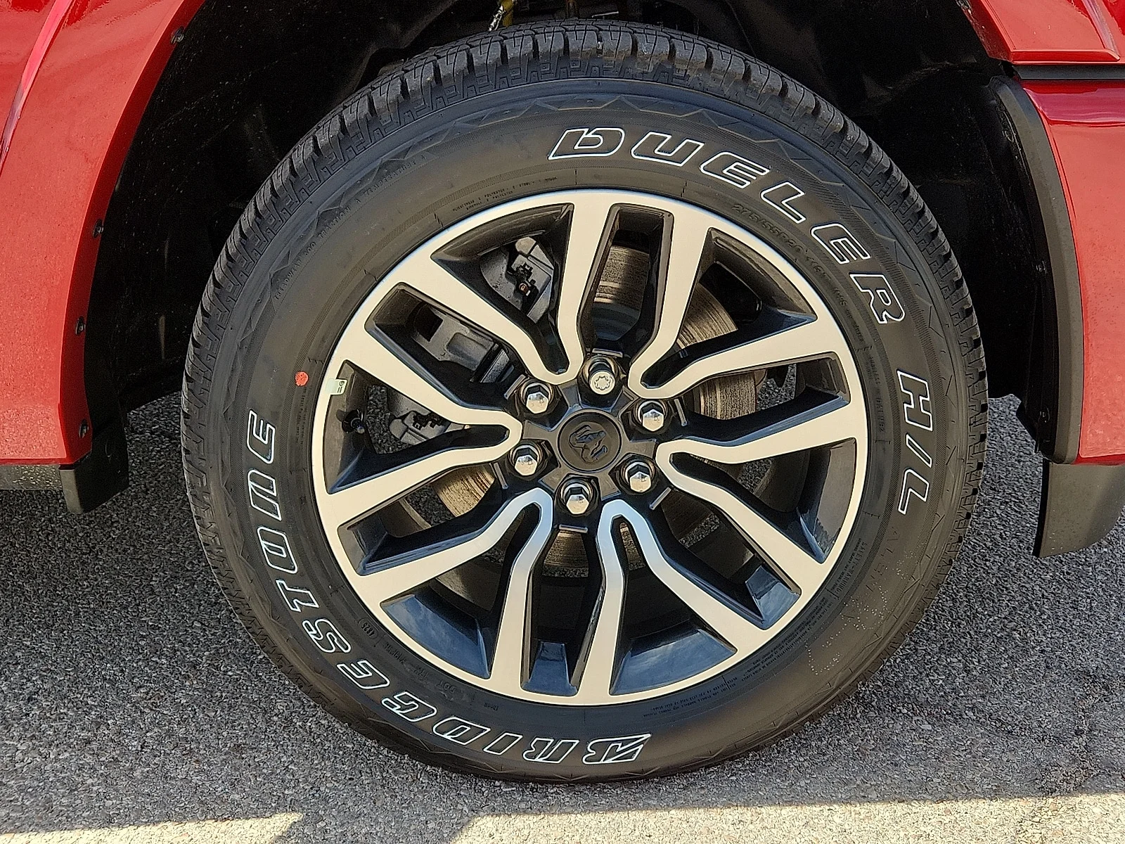 New 2026 Molten Red Pearl-Coat  Paint Ram LIMITED CREW CAB 4X4 5