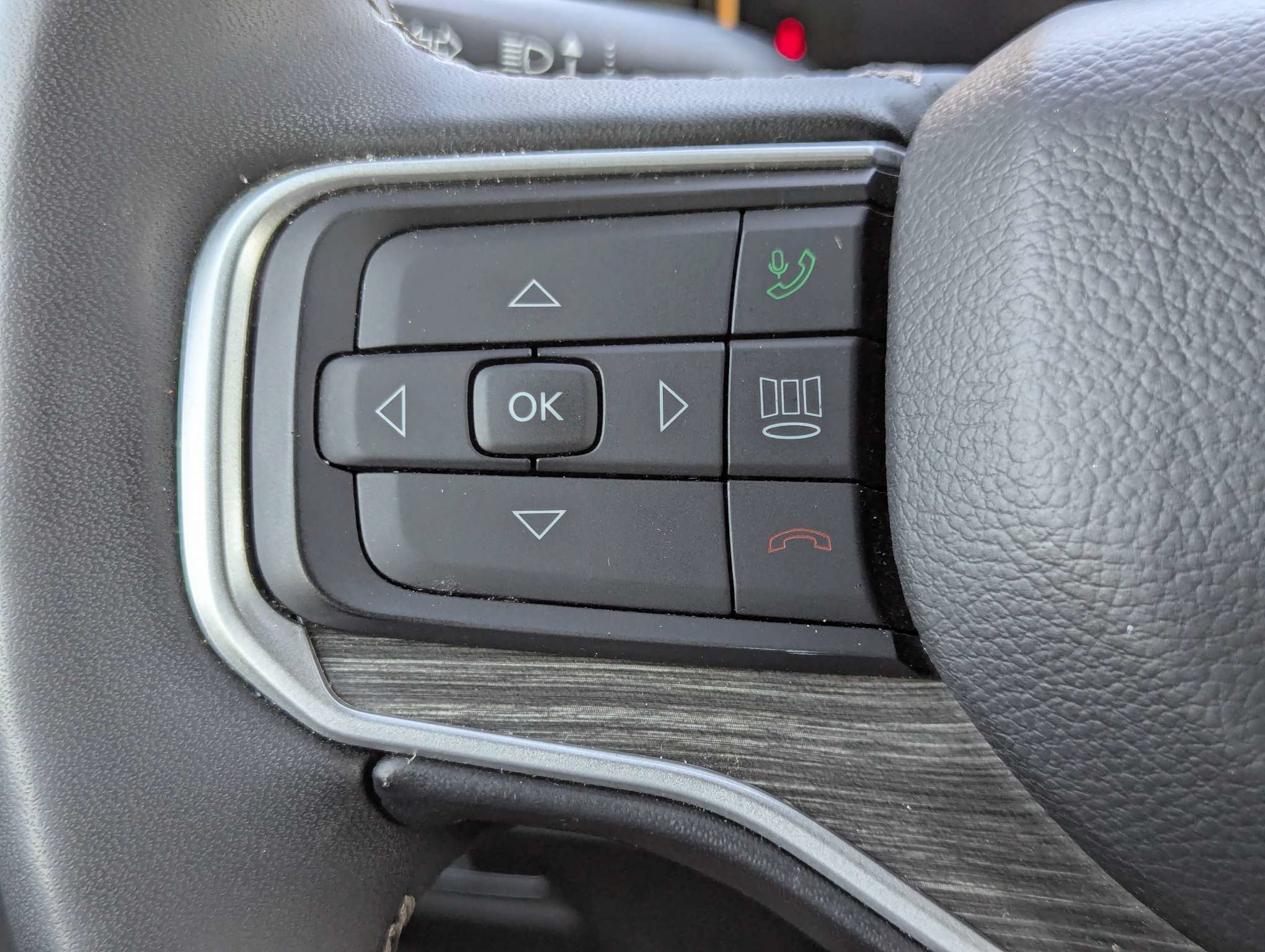 Used 2024 Black Jeep Series II image 24
