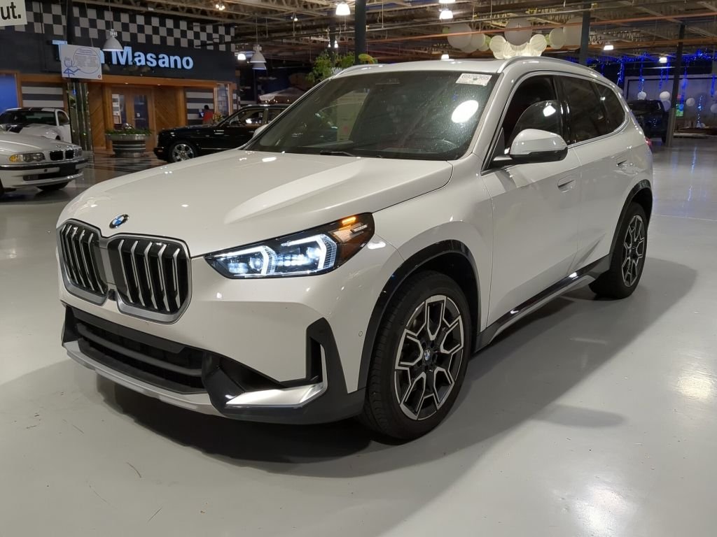 2025 BMW X1 xDrive28i's photo