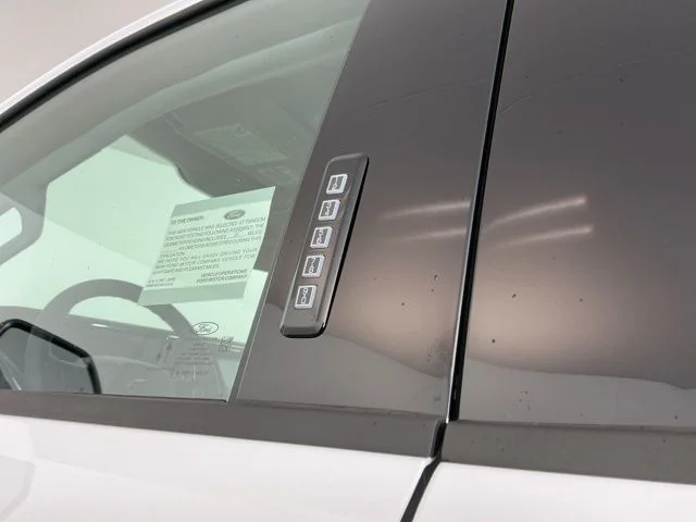 New 2026 Oxford White Ford XLT image 14