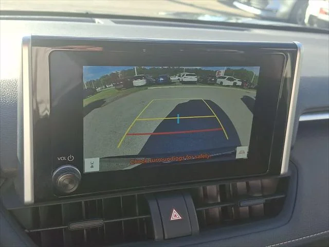 Certified Used 2025 MAGNETIC GRAY MET. Toyota  image 18