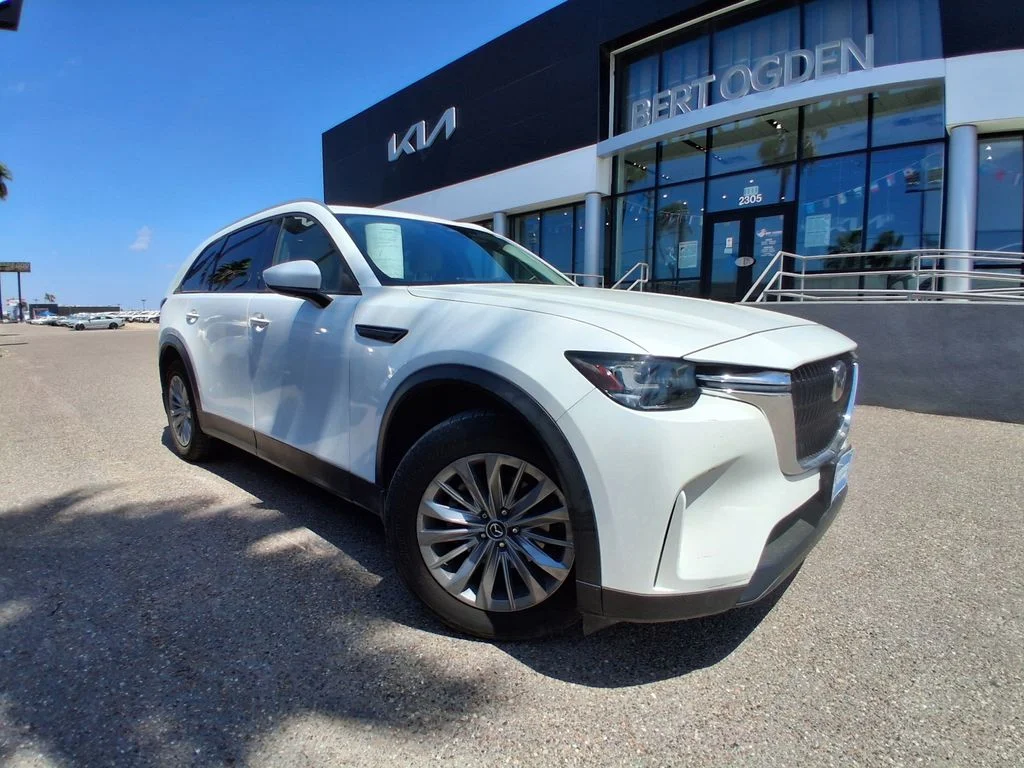 Used 2024 White Mazda 3.3 Turbo Preferred image 1