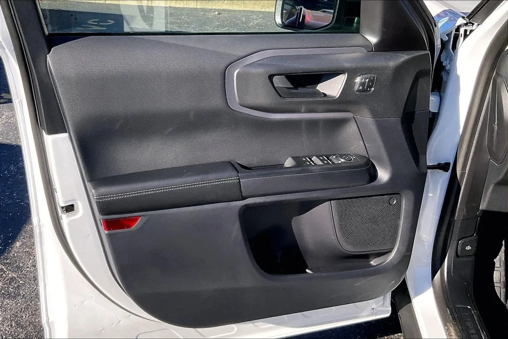 New 2026 Oxford White Ford Outer Banks® image 22