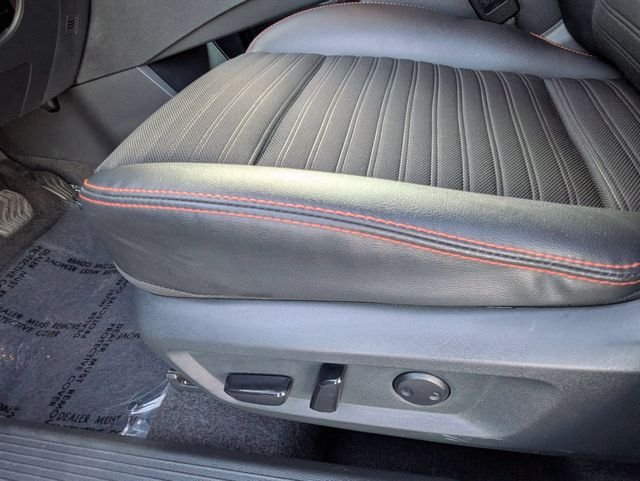 Used 2025 Boulder Gray Nissan Rock Creek image 22