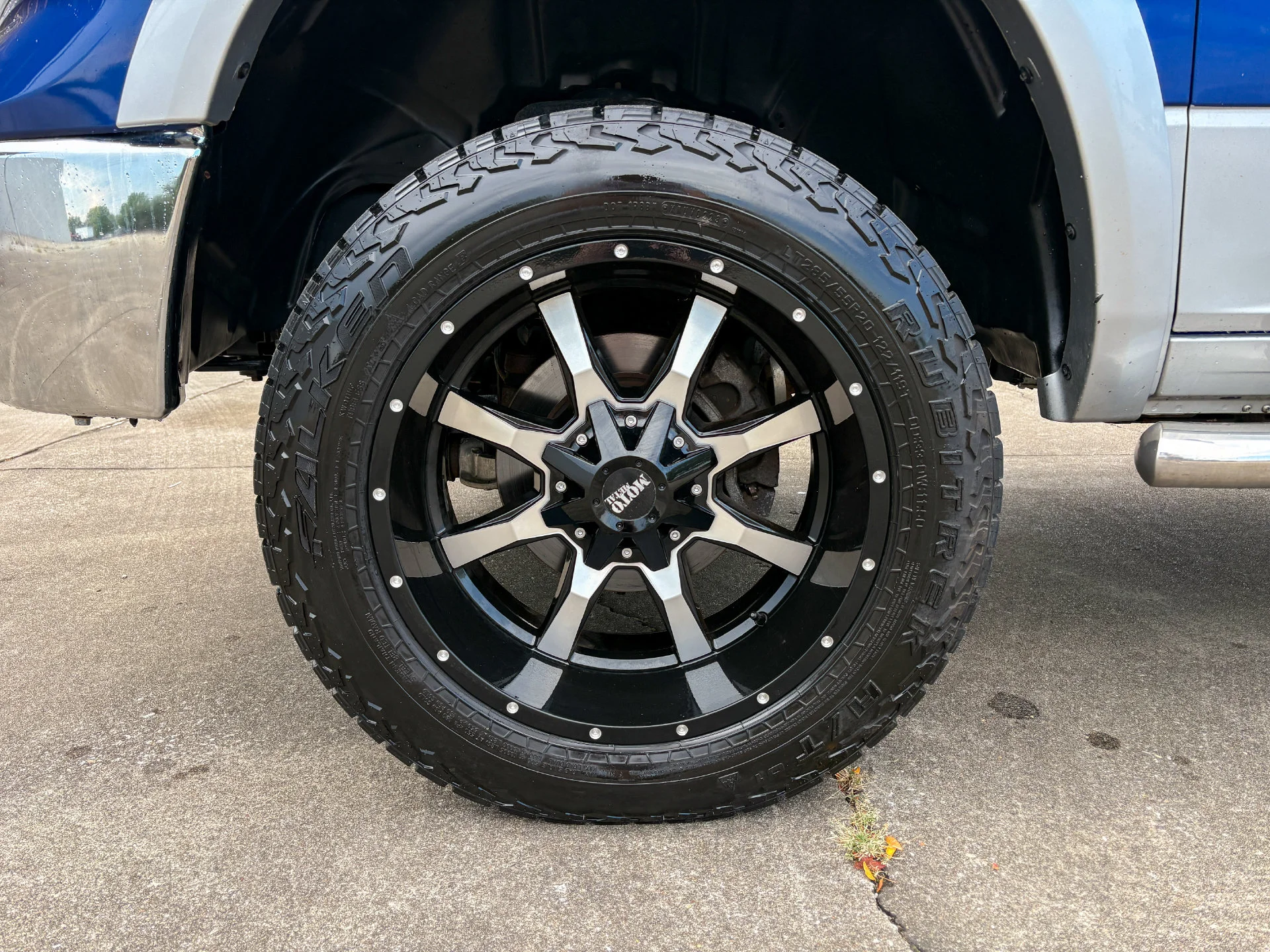Used 2016 Blue Ram Laramie image 33