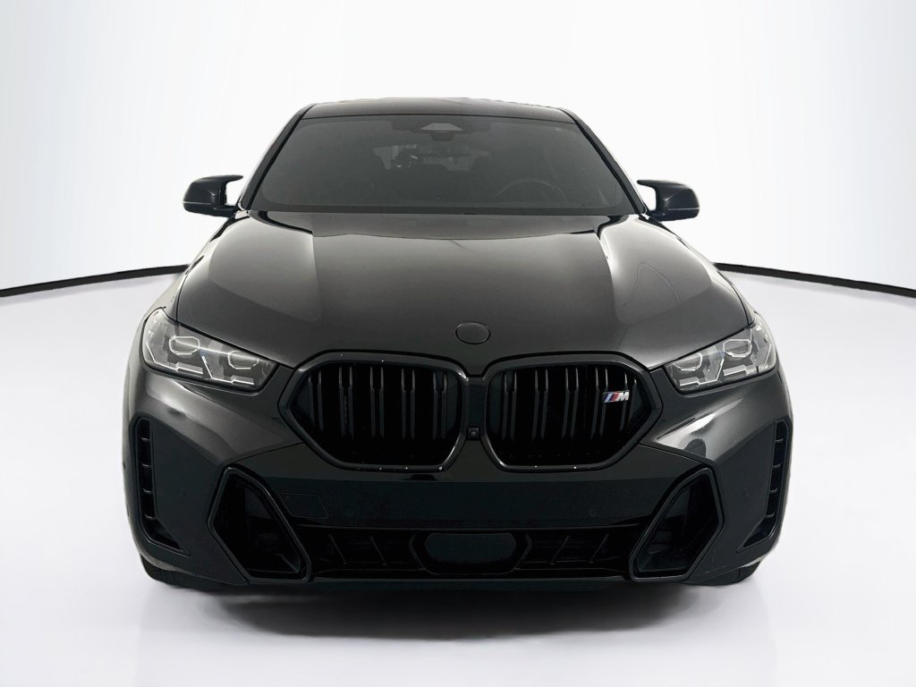 Used 2024 Black BMW M60i image 2