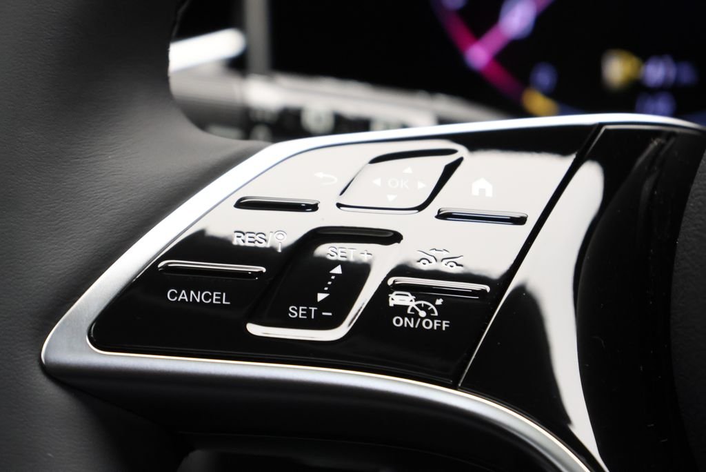 New 2027 Polar White Mercedes-Benz E 450 image 21