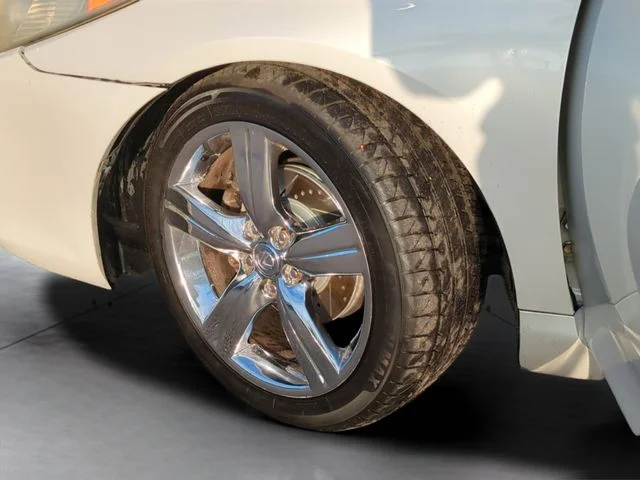 Used 2006  Toyota SLE image 33
