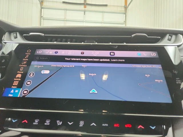New 2026 White Jeep Altitude image 30