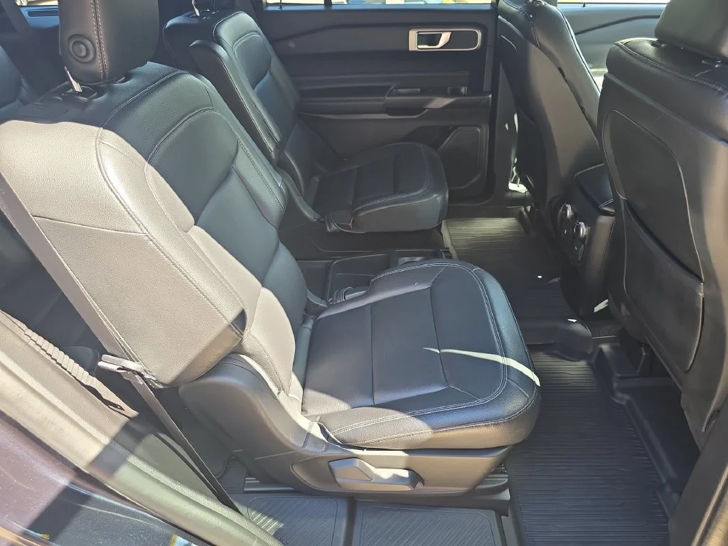 Used 2020 Black Ford XLT image 15