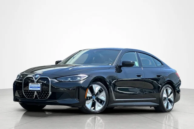 2023 BMW i4