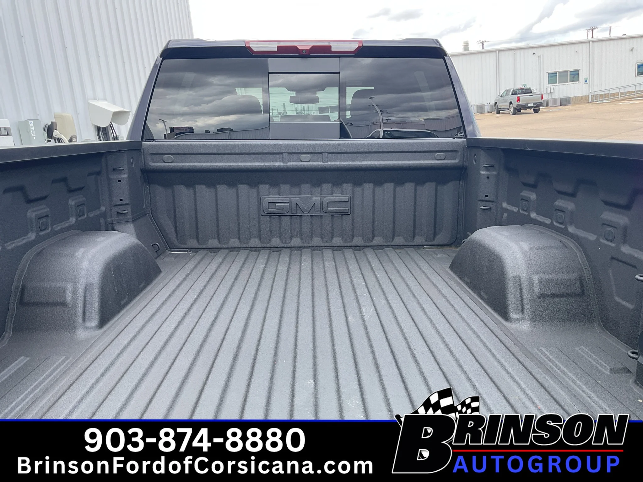 Used 2025 Titanium Rush Metallic GMC Denali image 9