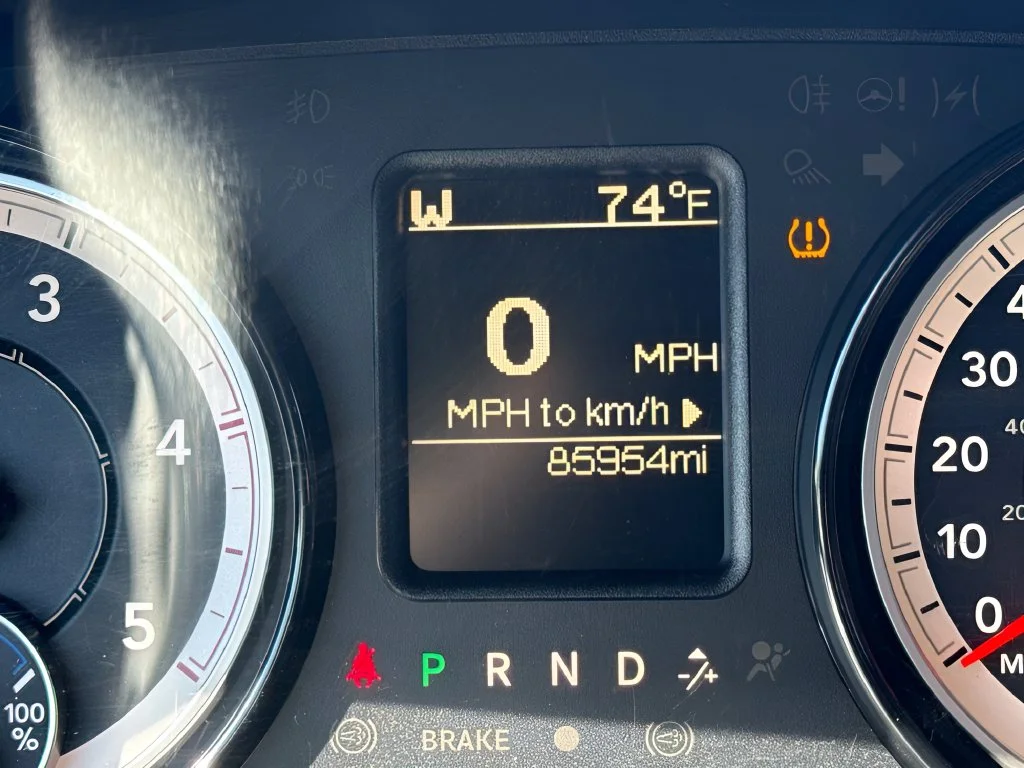 Used 2018 White Ram SLT image 21