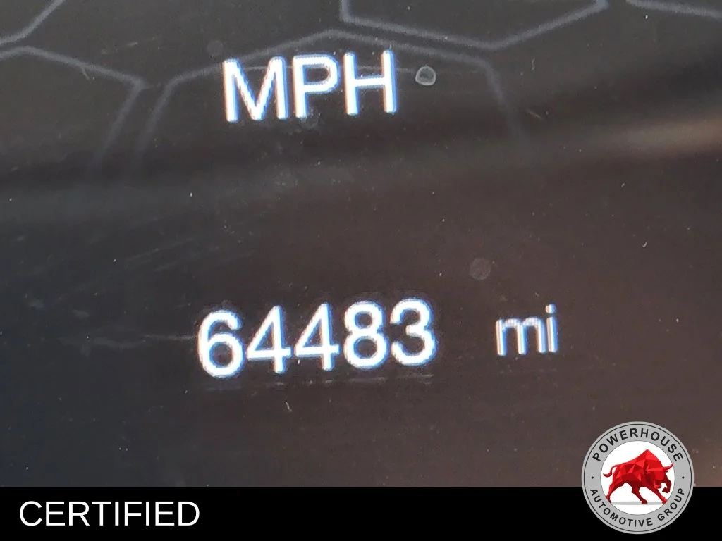 Used 2019 Gray Jeep Latitude image 32