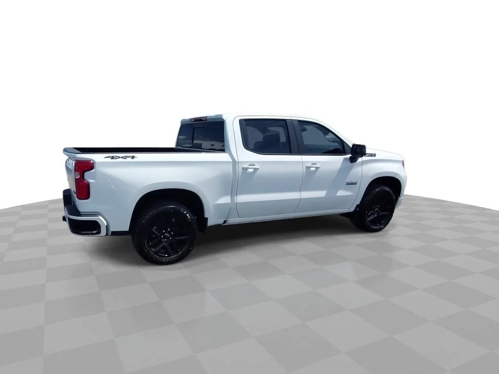 New 2026 Summit White Chevrolet RST image 8