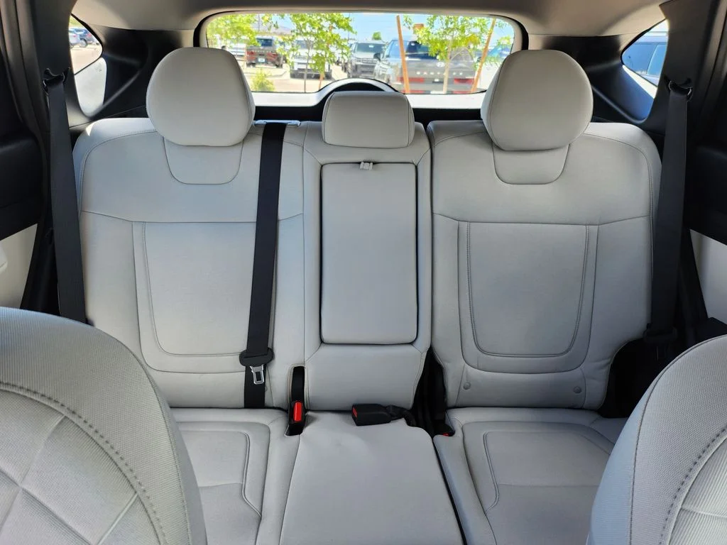 New 2026 Gray Hyundai SE image 22