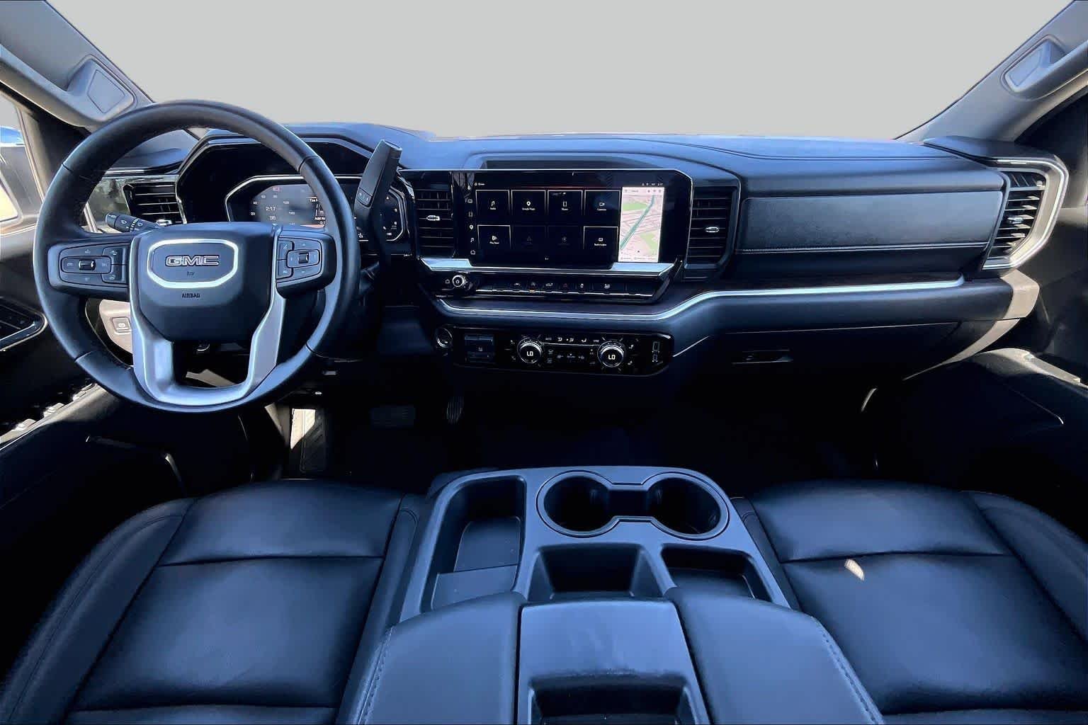 Used 2026 Summit White GMC SLT image 16
