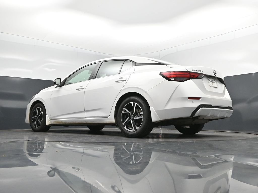 Used 2024 White Nissan SV image 40