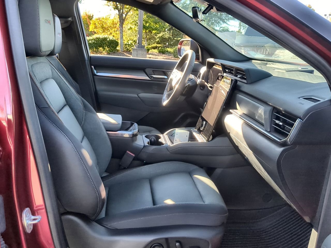 2026 GMC Terrain AT4 - Photo 27