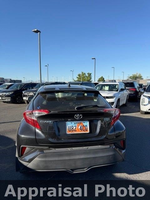 Used 2020 Black Toyota LE image 4