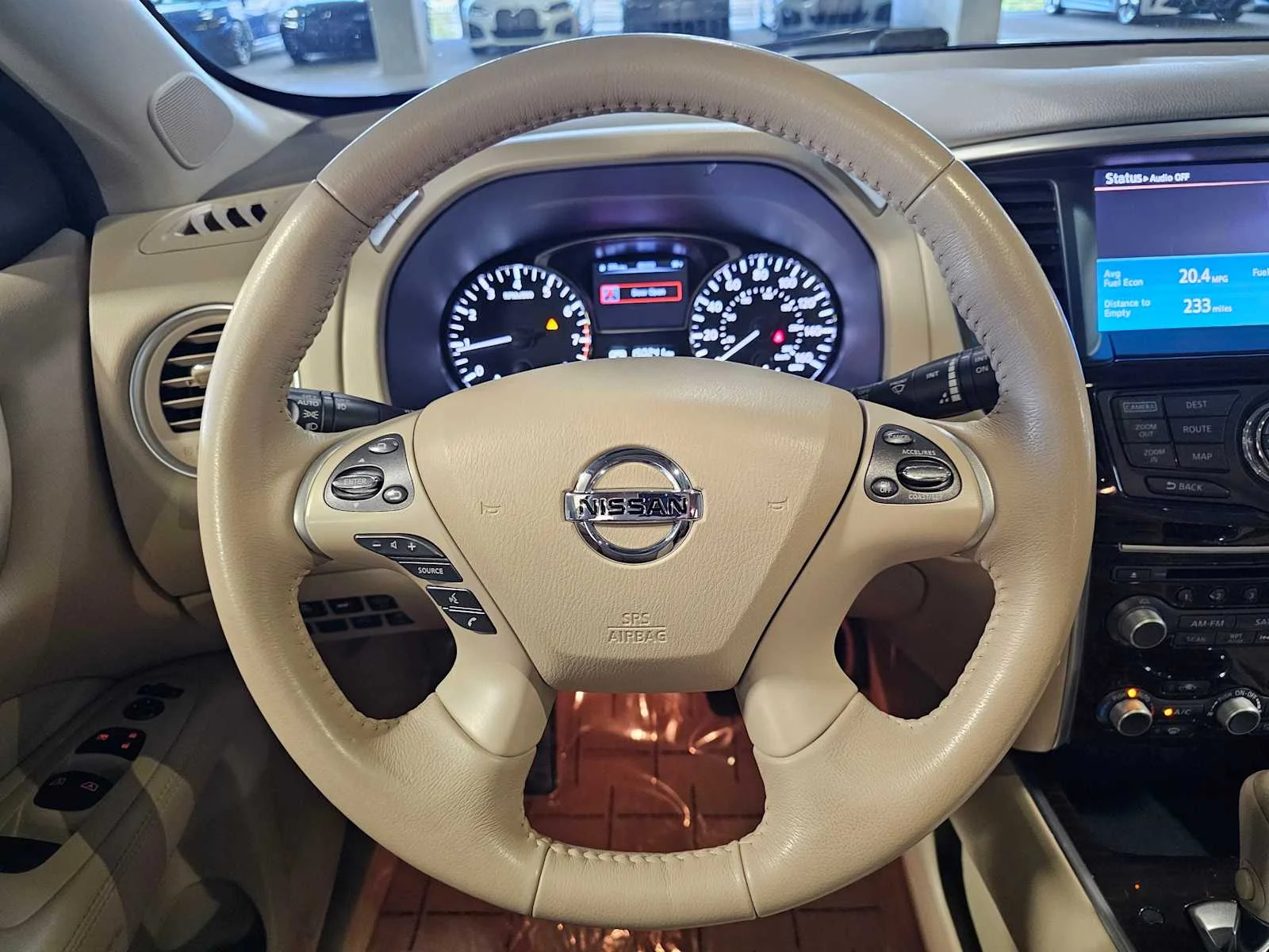 Used 2014 Dark Slate Nissan Platinum image 8