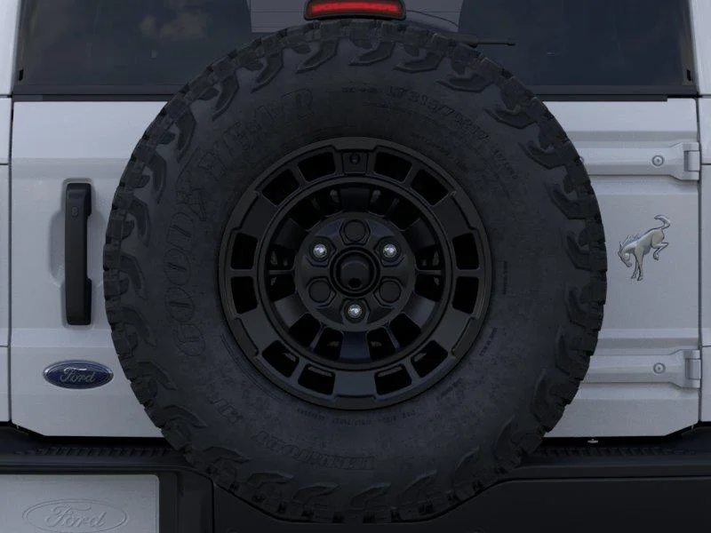 New 2026 Oxford White Ford Badlands® image 24