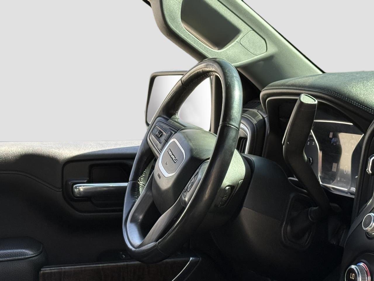 Used 2019 Onyx Black GMC Denali image 29