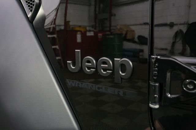 Used 2023 Black Jeep Sport image 8