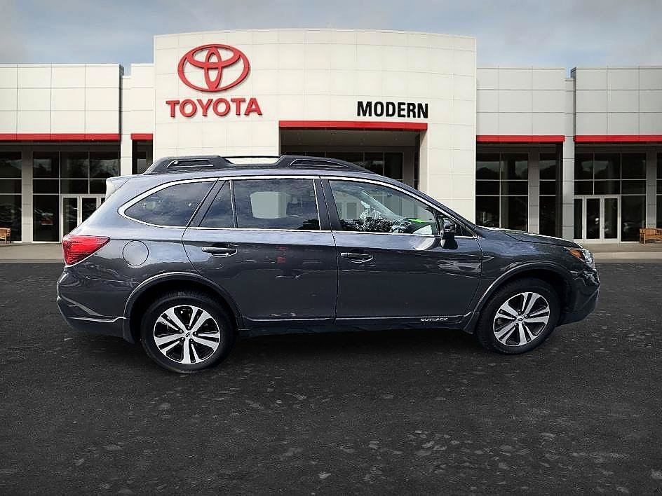 Used 2019 Magnetite Gray Metallic Subaru Limited image 13