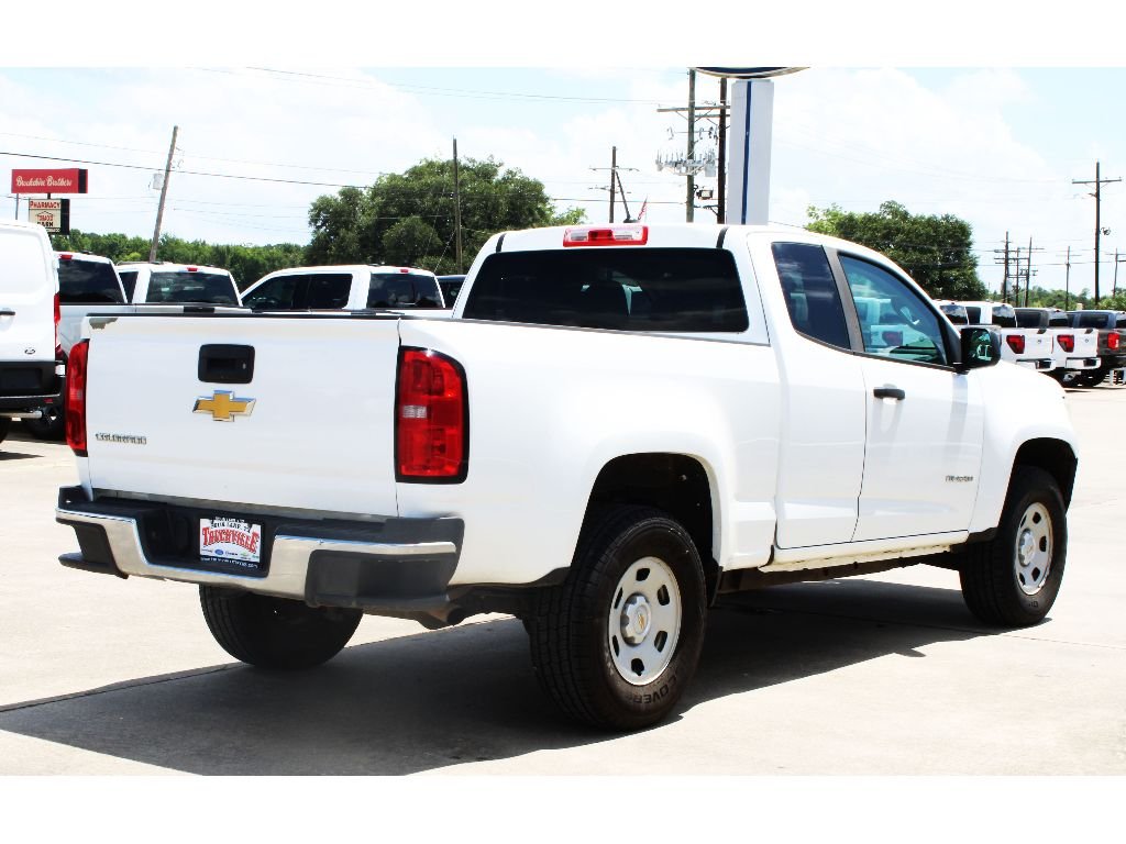 Used 2015 Summit White Chevrolet 2WD WT image 18