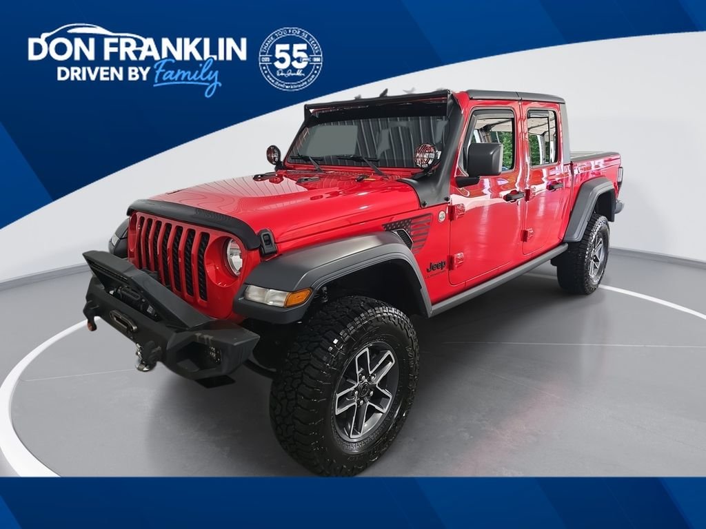 2020 Jeep Gladiator Sport S's photo