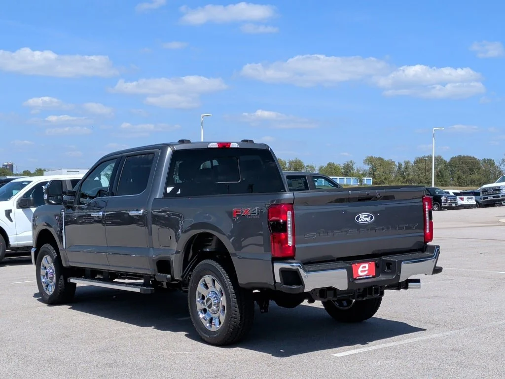 New 2027 Carbonized Gray Metallic Ford F-250® Lariat® image 5