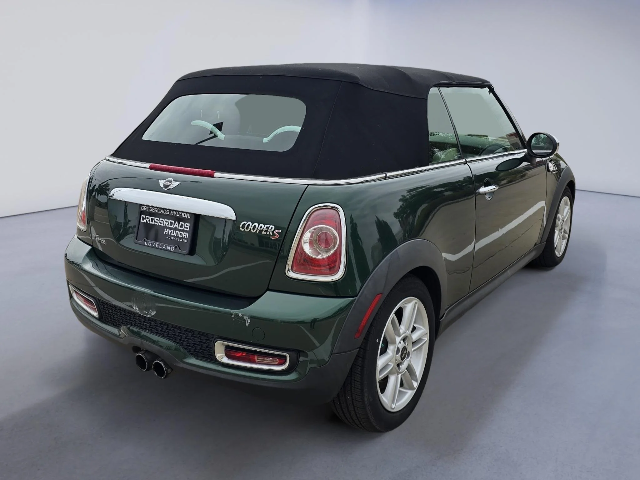 Used 2013 Green MINI S image 6