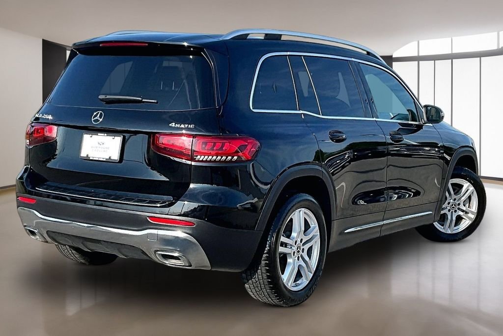 Used 2021 Black Mercedes-Benz GLB 250 image 2