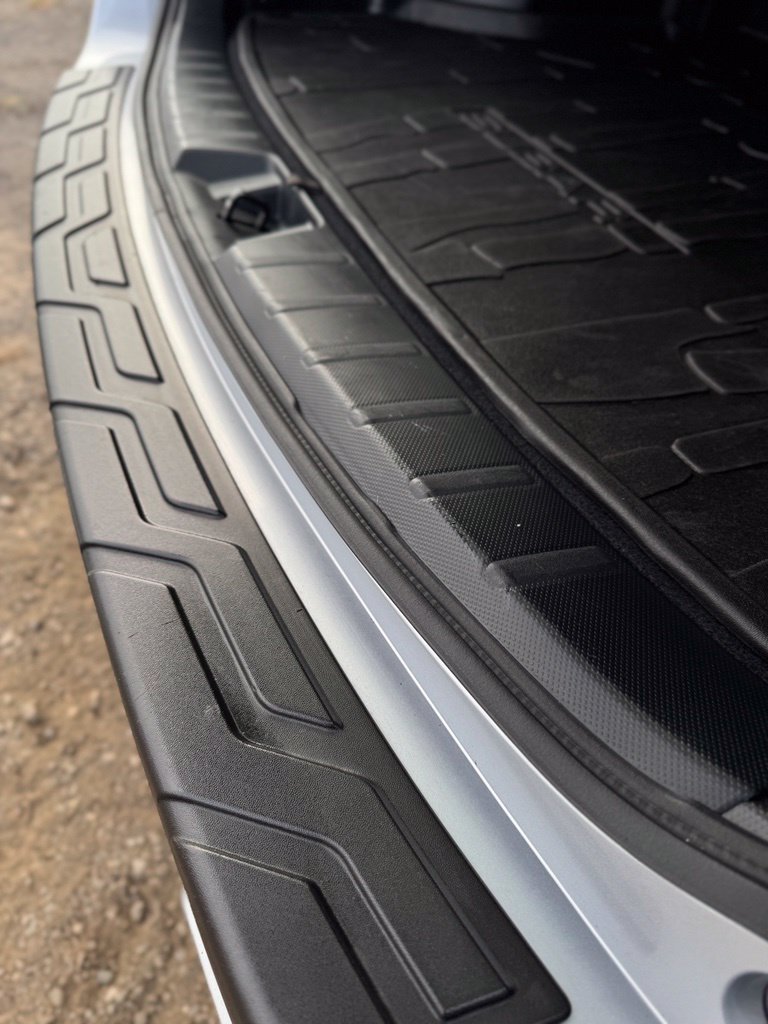 Used 2019 Ice Silver Metallic Subaru Touring image 42