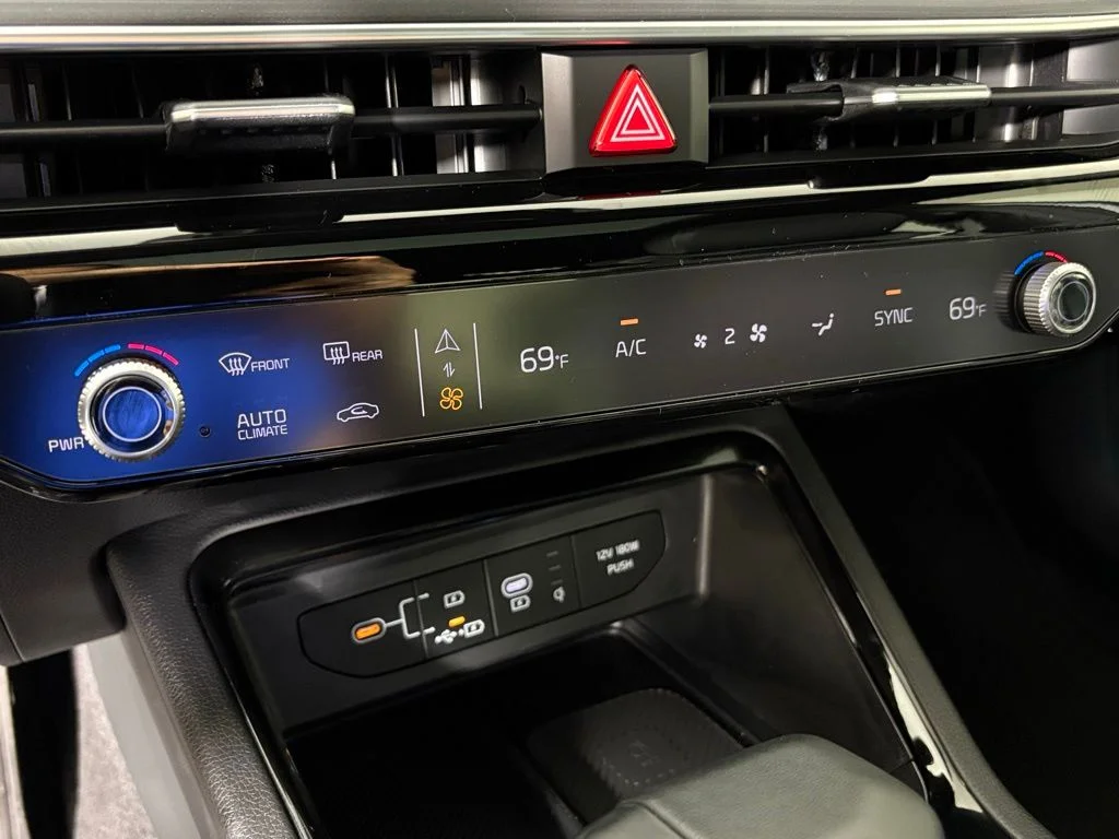 New 2026 Steel Matte Gray Kia GT image 29
