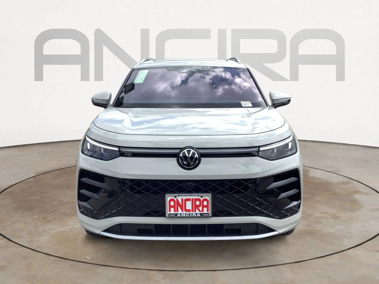 New 2026 SANDSTONE Volkswagen SEL R-Line Turbo image 3