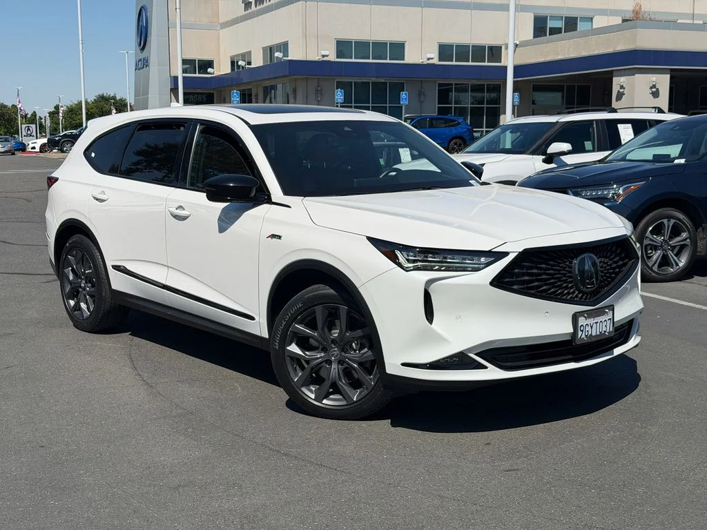Certified Used 2023 Platinum White Pearl Acura A-Spec image 2