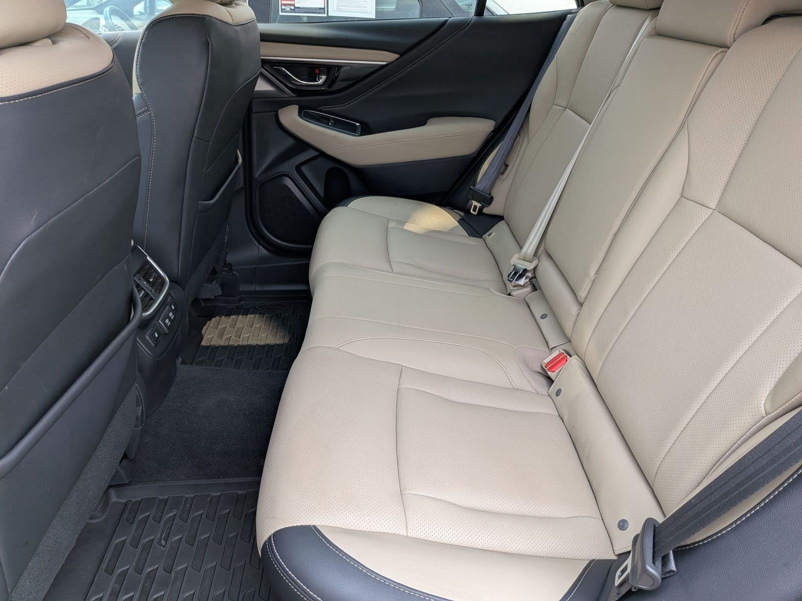 Used 2022 Crystal White Pearl Subaru Limited image 31