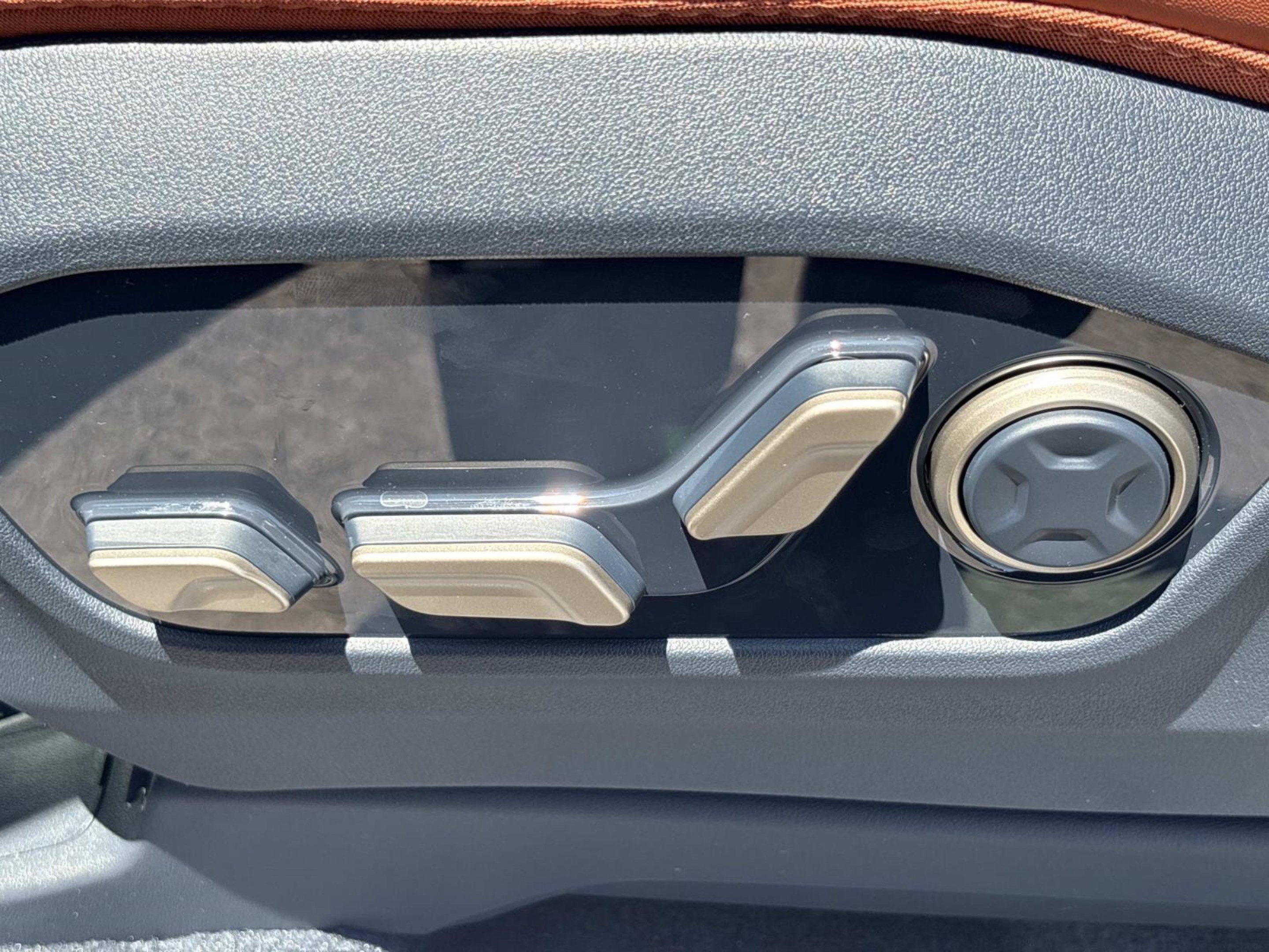 New 2027 Panthera Metal Kia SX image 21