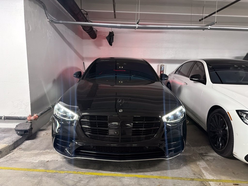 Used 2021 Black Mercedes-Benz S 580 image 2