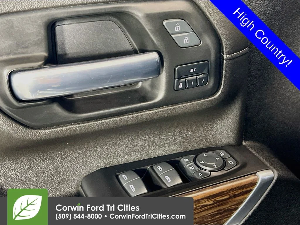 Used 2022 Black Chevrolet High Country image 12