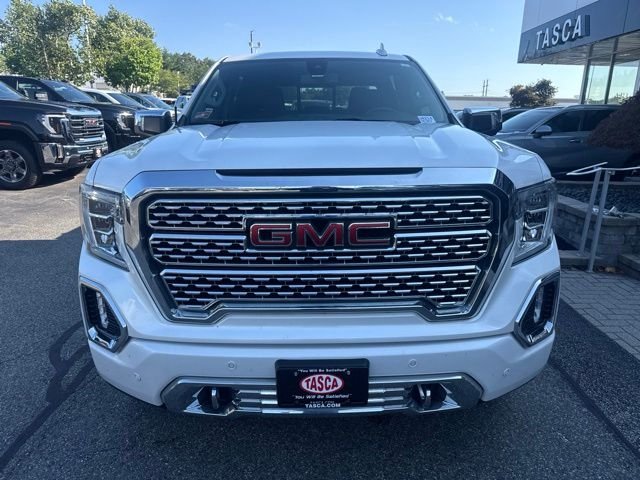 Used 2019 White GMC Denali image 2