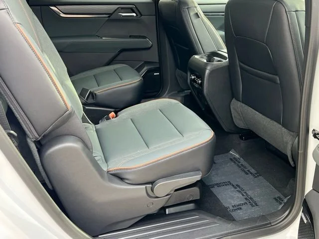2026 GMC Acadia AT4 - Photo 26